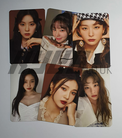 RED VELVET - SEASON'S GREETINGS 2022 OFFICIAL PHOTOCARD