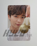 SHINEE - PINK CHRISTMAS OFFICIAL PHOTOCARD