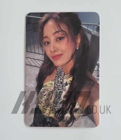 JIHYO - ZONE BDM OFFICIAL PHOTOCARD – KYYO