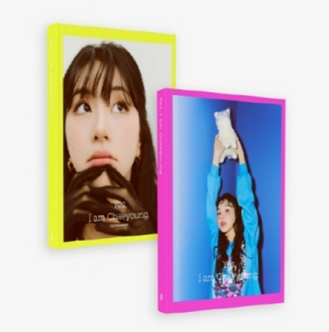 TWICE Chaeyoung - 1st PHOTOBOOK [Yes, I am Chaeyoung.]